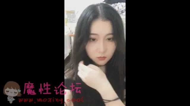 温婉女王超羞辱红绿灯TJ 给我把头埋鞋里吸！[1V515MB][百度盘] [-]