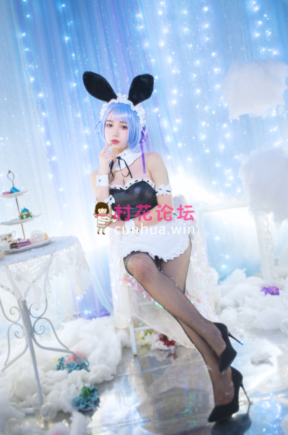 《洛丽塔大哥》cos NO.001-017 1.97G《百度网盘》