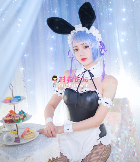 《洛丽塔大哥》cos NO.001-017 1.97G《百度网盘》