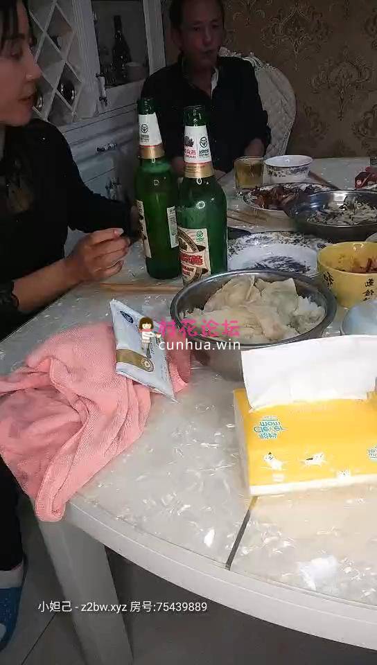 家庭乱伦之公公加骚逼媳妇酒足饭饱后开始啪啪《1V1g》《百度云》