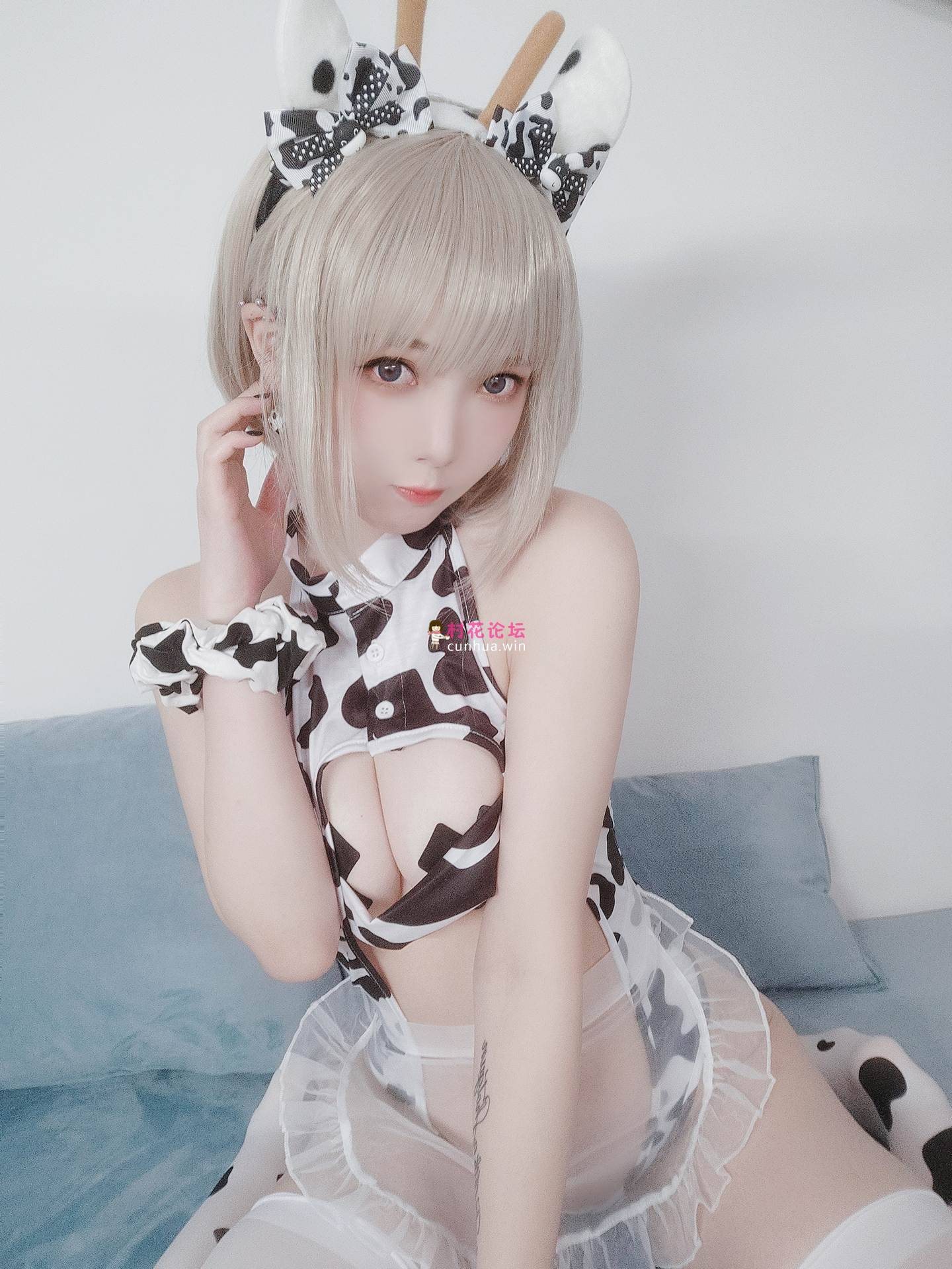 清纯coser@弥七Minana – 奶牛 [50P5V282M][百度云]