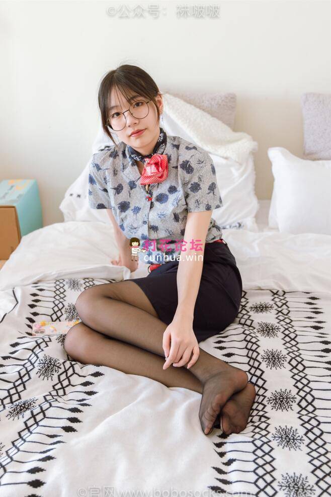 [BoBoSocks袜啵啵]NO.087 小甜豆-空姐制服、高跟鞋、黑丝[130P-1V／7.13GB][百度网盘]