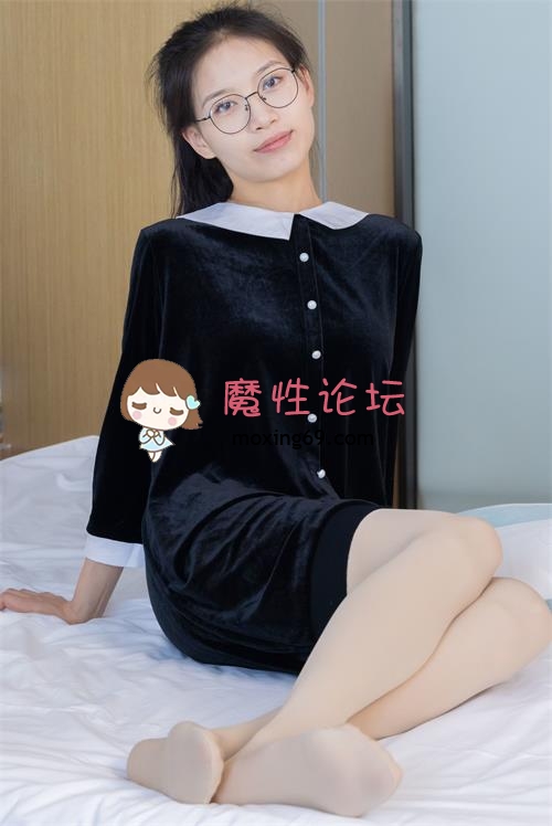 美图袜啵啵-芝士-连衣裙厚肉丝裸足美腿[140P+1V／1.71G百度网盘]