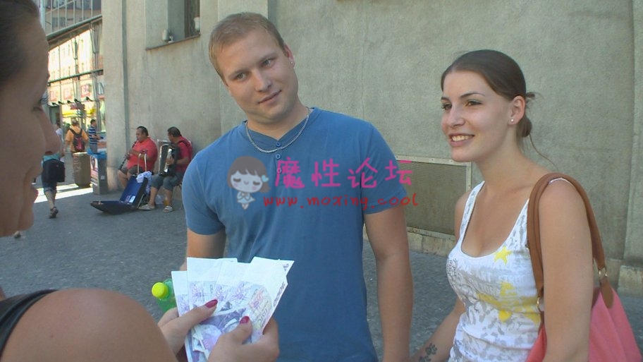 捷克街头夫妻交换**合集 《10v 3G》《BT》