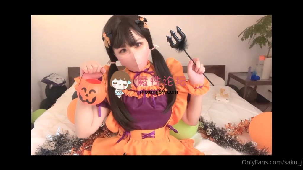 国产自拍日本足控福利姬Saku_J（Saku J HentaiGirl）高清原档合集《162P+177V-105.3G》已分六档 夸克