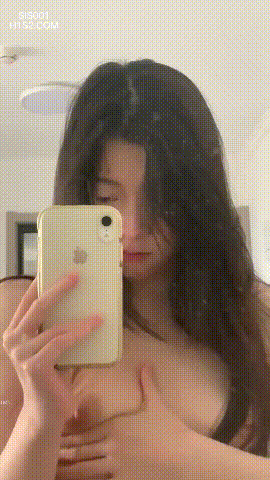 网红《抖音博主》自收集反差美女网红泄密合集②，白天COS服，晚上情趣服[NVNP68.3G][百度网盘]