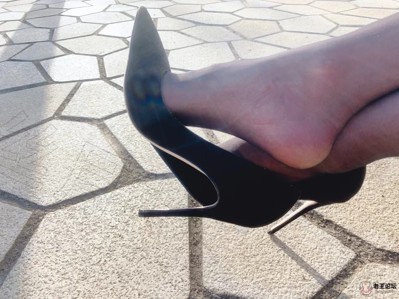 《自行打包》足控  丝月神全套合集 《2937p+12v - 4.6G》《度 [-]