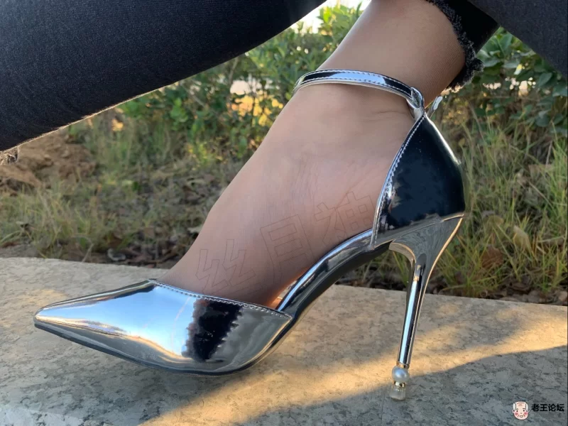 《自行打包》足控  丝月神全套合集 《2937p+12v - 4.6G》《度 [-]