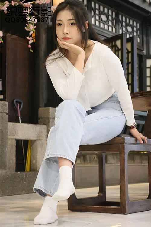 织梦映像-元气少女-醉卧商场君莫笑-牛仔裤棉袜 [266p1v-926MB]