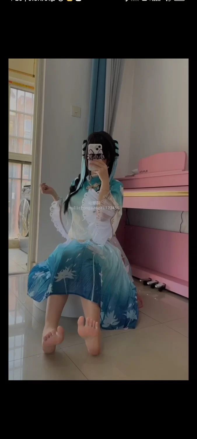 抖音小小苏 汉服cos 足控 [1v-166m]