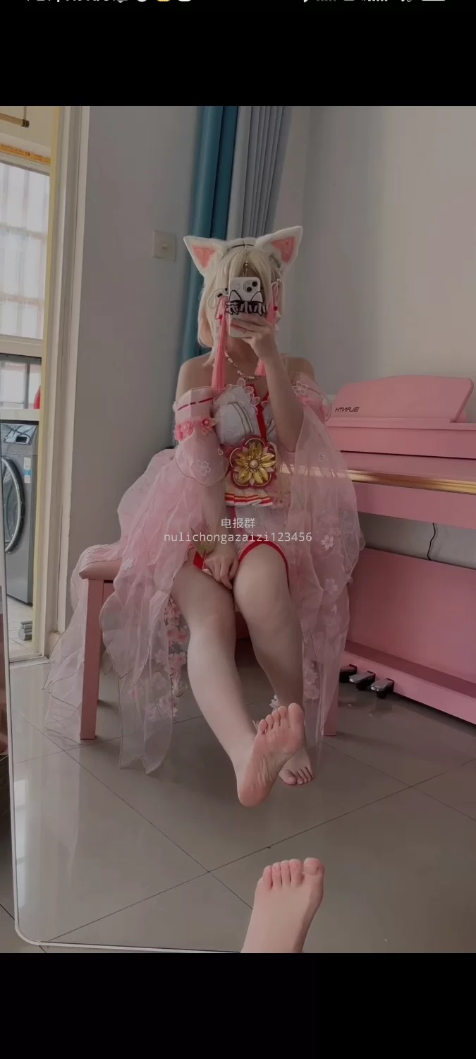 抖音小小苏 cos狐狸 足控 [1v-254m]