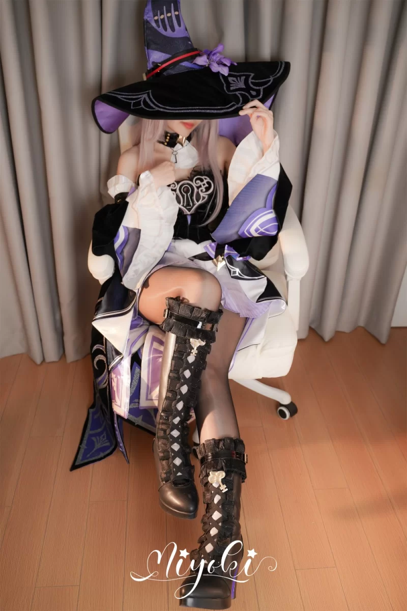 铃木美咲 大黑塔 语调 [1v20p-1.3g]