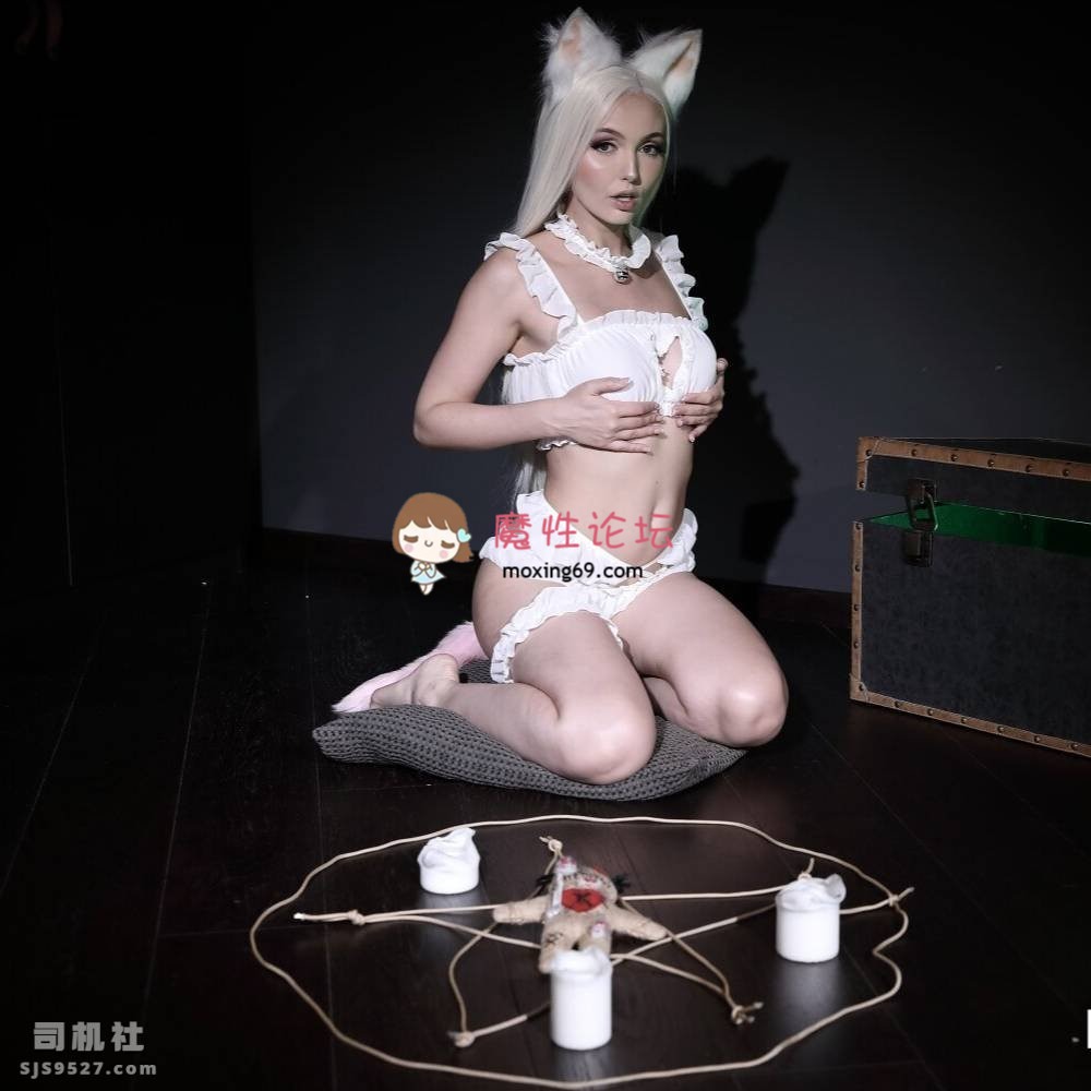 欧美[磁力]Sia Siberia的3部VR视频，肤白貌美足控福利(磁力链接)