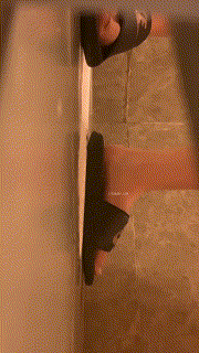 国产自拍一月新流出魔手外购高档写字楼高根美足系列几个穿拖鞋上班的白领姐姐 《1V 316.14MB》[百度]