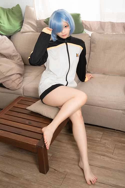 Limerence-之之雷姆~里面到底有没有穿[114P1V 1.46G百度网盘] [114p1v-1.46GB]