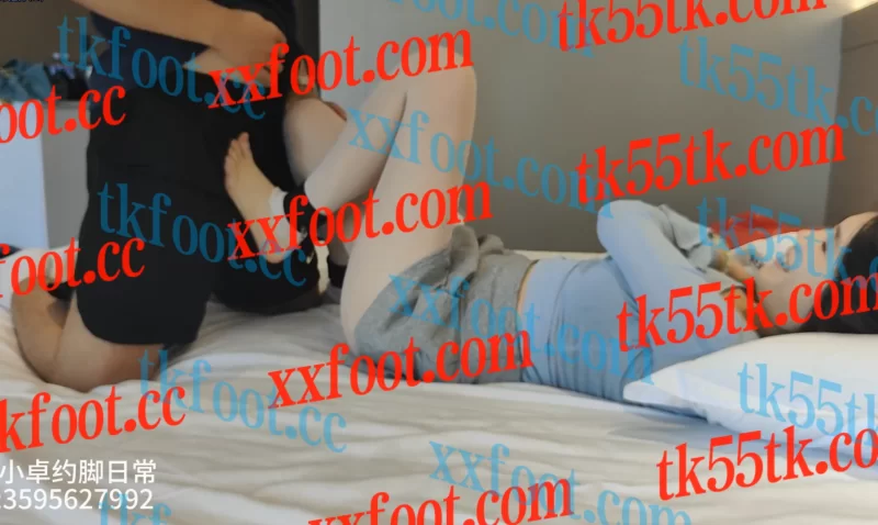 自己搜集的足控TK大神 小卓原创系列 [48V-15.25GB]