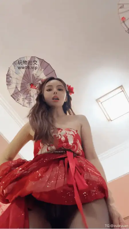 《抖M足控福利》玩物直播玉兔美足诱惑合集 [4V-6.1GB]