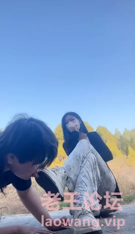 户外套路素人做s 舔脚 踩踏 玉足 清纯温柔s [1v-535MB]