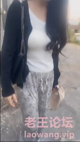 户外套路素人做s 舔脚 踩踏 玉足 清纯温柔s [1v-535MB]
