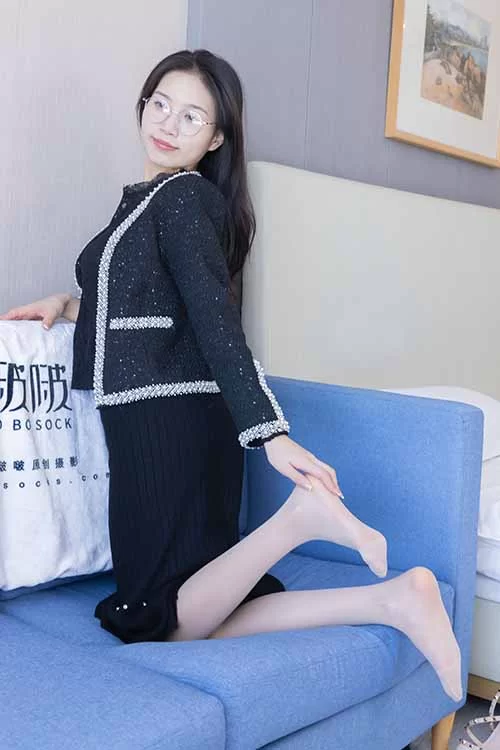 袜啵啵-芝士-高跟鞋包臀裙肉丝、黑丝[155P1V-1.5G百度网盘] [155p1v-1.5GB]