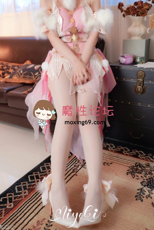 cosplay铃木美咲 - 日轮之花·胡桃 20P+1V-285M  《百度云》