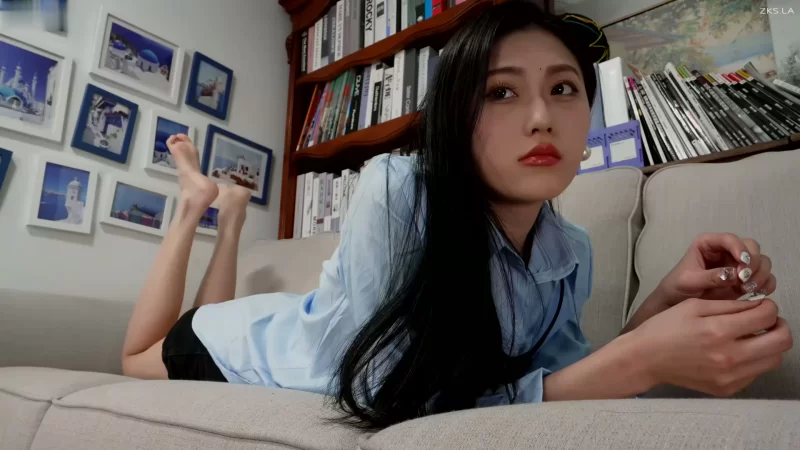 Xiaodi凉鞋果足36码小脚秀足[1V-1.86GB][百度盘] [1V-1.86GB]