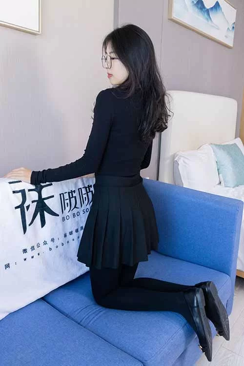 袜啵啵-奶油-平底鞋厚黑丝、丝袜踩奶油[146P1V-1.8G百度网盘] [146p1v-1.8g]