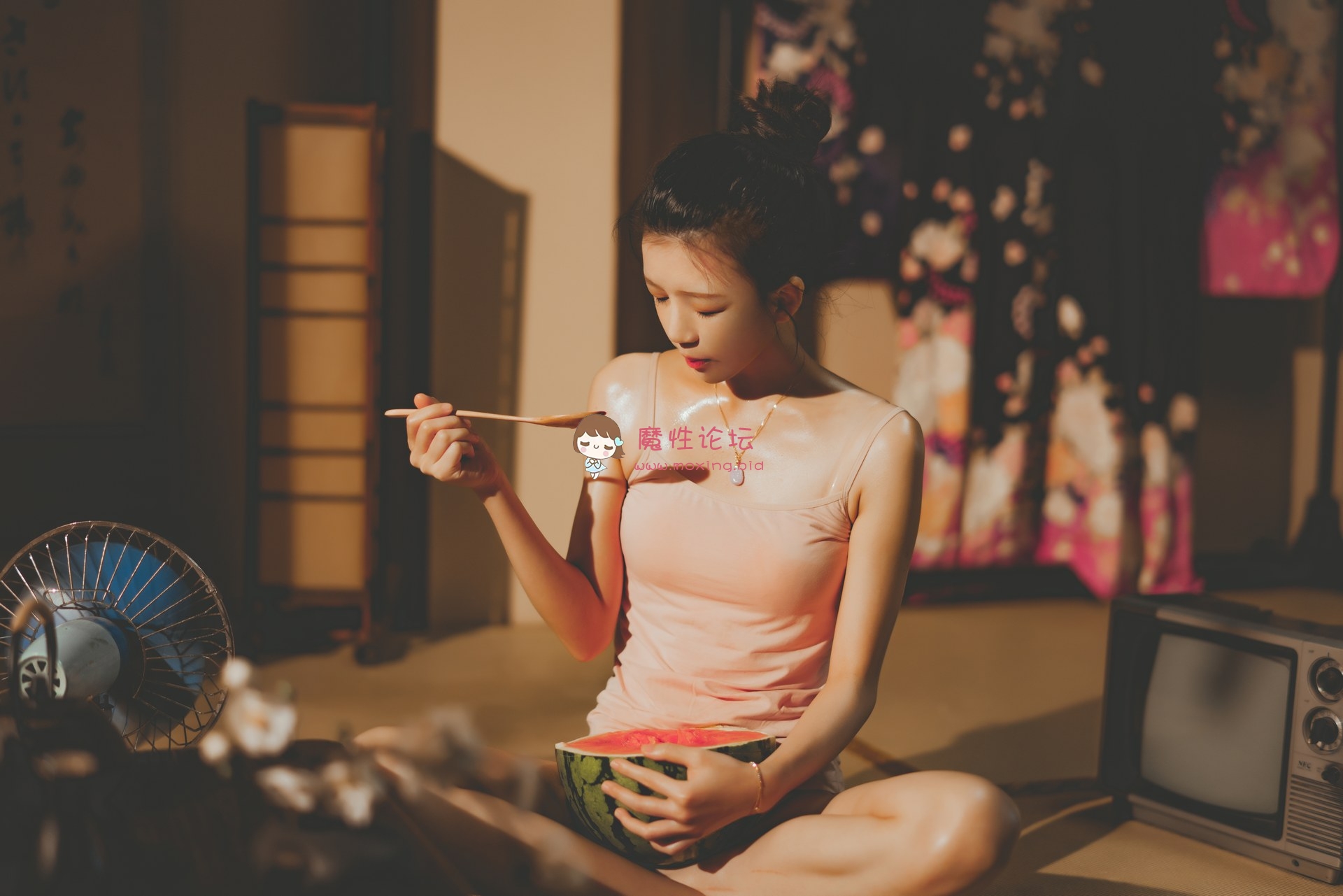 高颜值coser@桜桃喵 – 炙夏02 [39P1.11GB][百度云]