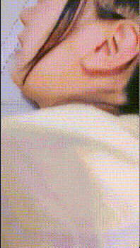 国产自拍白虎嫩穴雙馬尾蘿莉萌妹脫下小可愛内褲随意玩弄無毛小嫩穴，腰細圓潤  [2V ] [BT]