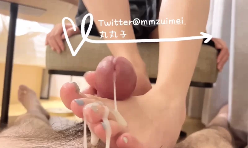 [足交]丸丸子 足交射精爆浆精华混剪 涓涓精液喷洒玉足 [1v-2.77GB]