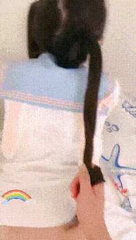 国产自拍雙馬尾小可愛拉着超嫩白絲襪小可愛蘿莉雙馬尾策馬奔騰 内射N次[2V ] [BT]