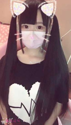 求助疑似萌白酱，各位大佬来看看