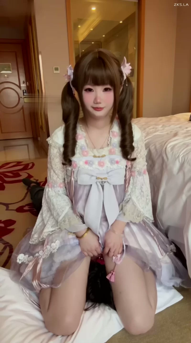 六六 - 萝莉窒息专场坐脸窒息棉袜窒息腿绞[1V-2.38GB][百度盘] [1V-2.38GB]