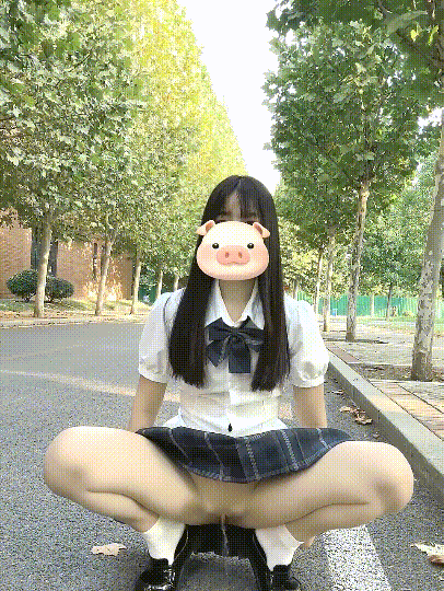 国产自拍《11月新品》粉嫩白虎，推特萝莉风，百变福利姬《啵啵兔》付费视图，裸舞道具紫薇户外露出尿尿[200p+130v+2.77