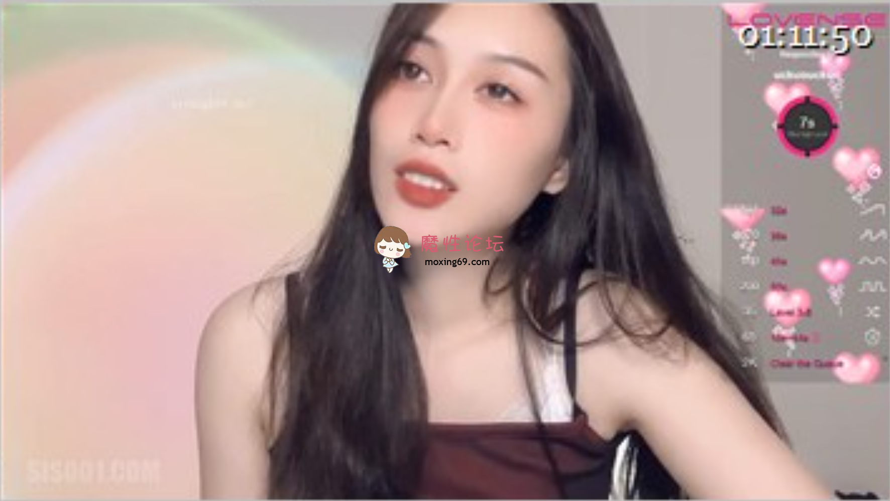 主播《Stripchat》清纯可爱反差眼镜娘女主播「sydney」邻家姐姐水超多，跳蛋按摩粉嫩小穴湿润[1V+1.69G]夸克