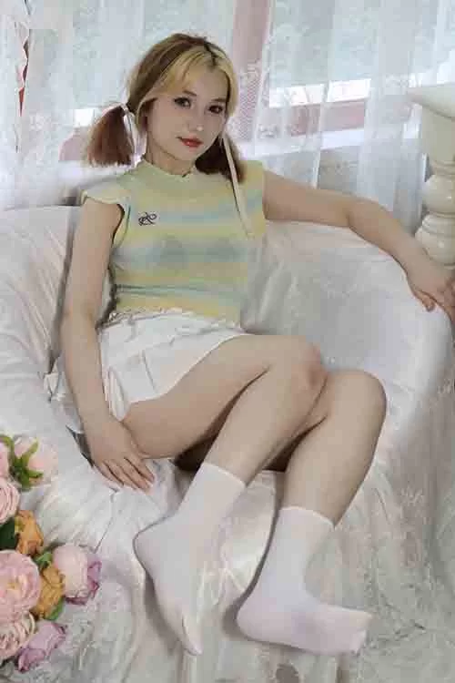 绮梦摄影-安吉拉-超短裙白丝棉袜美脚[235P1V-1.3G百度网盘] [235p1v-1.3GB]