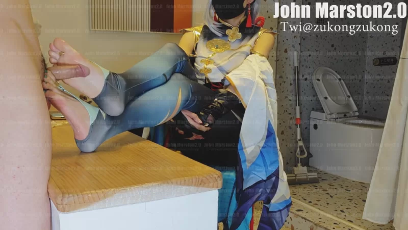 John Marston申鹤cos足交，踩脚袜与裸足双重榨精❤️ [1v-1.02g]