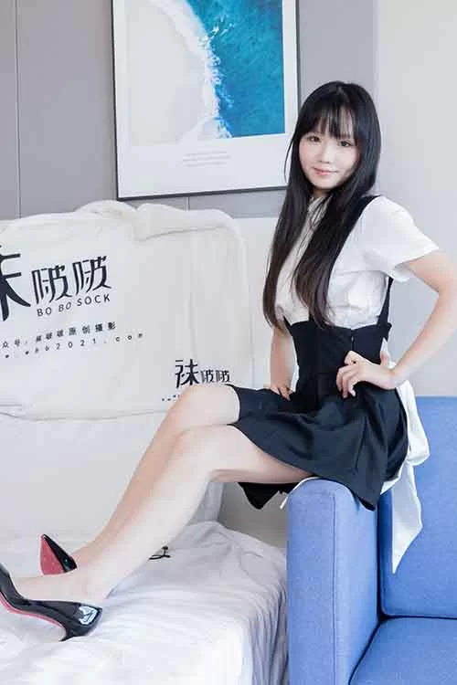 袜啵啵-甜甜圈-高跟鞋、连衣裙肉丝裸足 [186p1v-1.9GB]