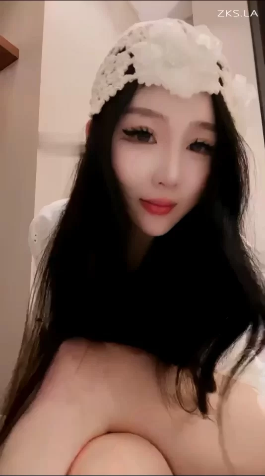 知妤 - 红绿灯学妹戏耍sb学长视频被我录下来了 [1V-1.66GB]