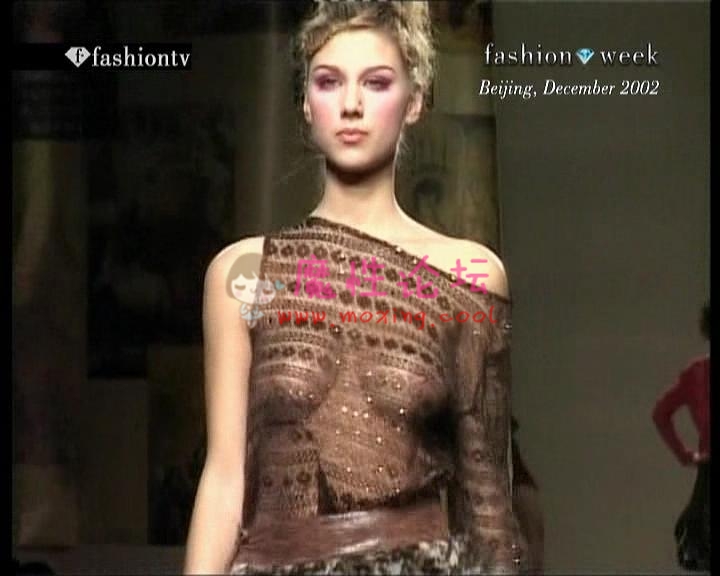 法国时尚台时装秀[38V41.93G][磁力链]