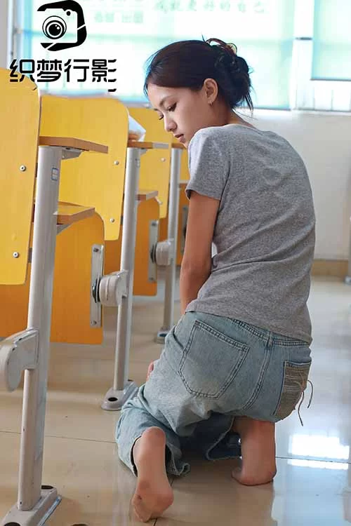 织梦映像-足下升辉-牛仔裤棉袜裸足[309P-1.8G 百度网盘] [309p-1.8g]