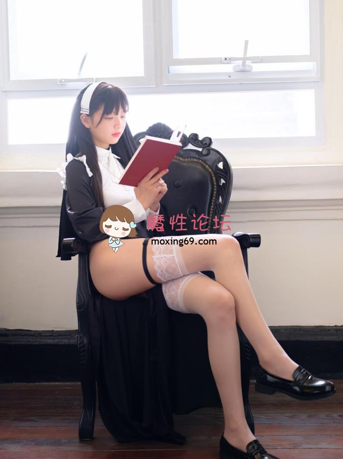 网红高颜值福利姬《赤西夜夜》 ❤️纯白萝莉❤️比基尼❤️完美白丝❤️32套写真视频合集[25V2519P56.9G]