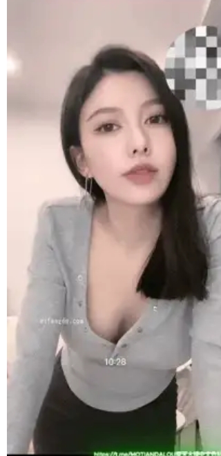 国产自拍极品福利姬美女 艾斯最新一对一盯射口嗨价值万元视频福利 [1+3.1g][百度网盘]