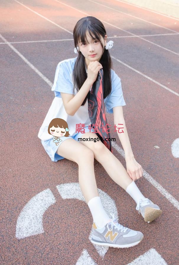 网红高颜值福利姬《赤西夜夜》 ❤️纯白萝莉❤️比基尼❤️完美白丝❤️32套写真视频合集[25V2519P56.9G]