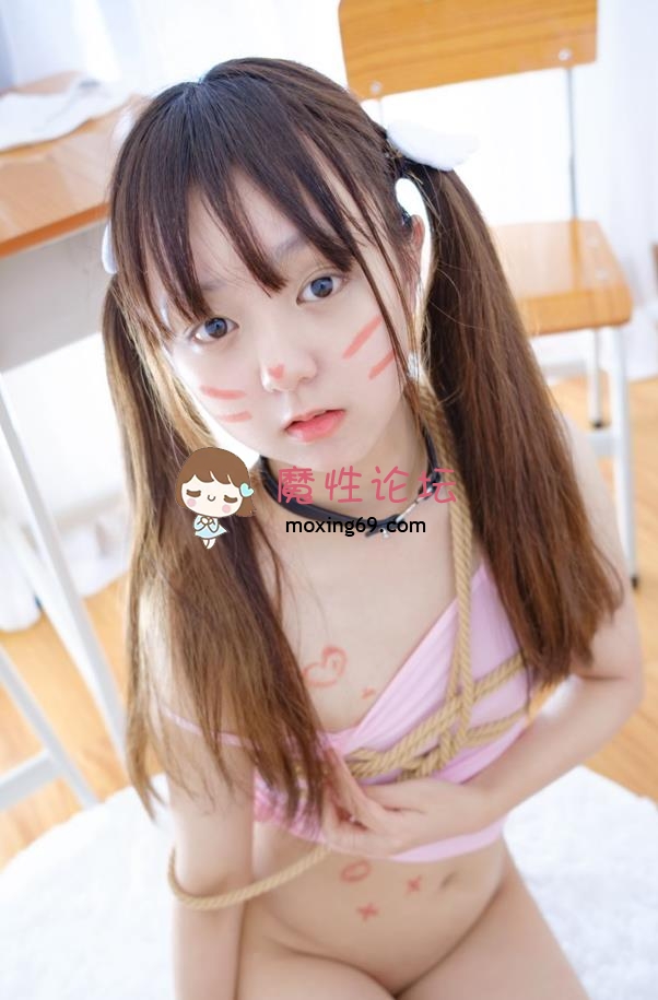 网红高颜值福利姬《赤西夜夜》 ❤️纯白萝莉❤️比基尼❤️完美白丝❤️32套写真视频合集[25V2519P56.9G]