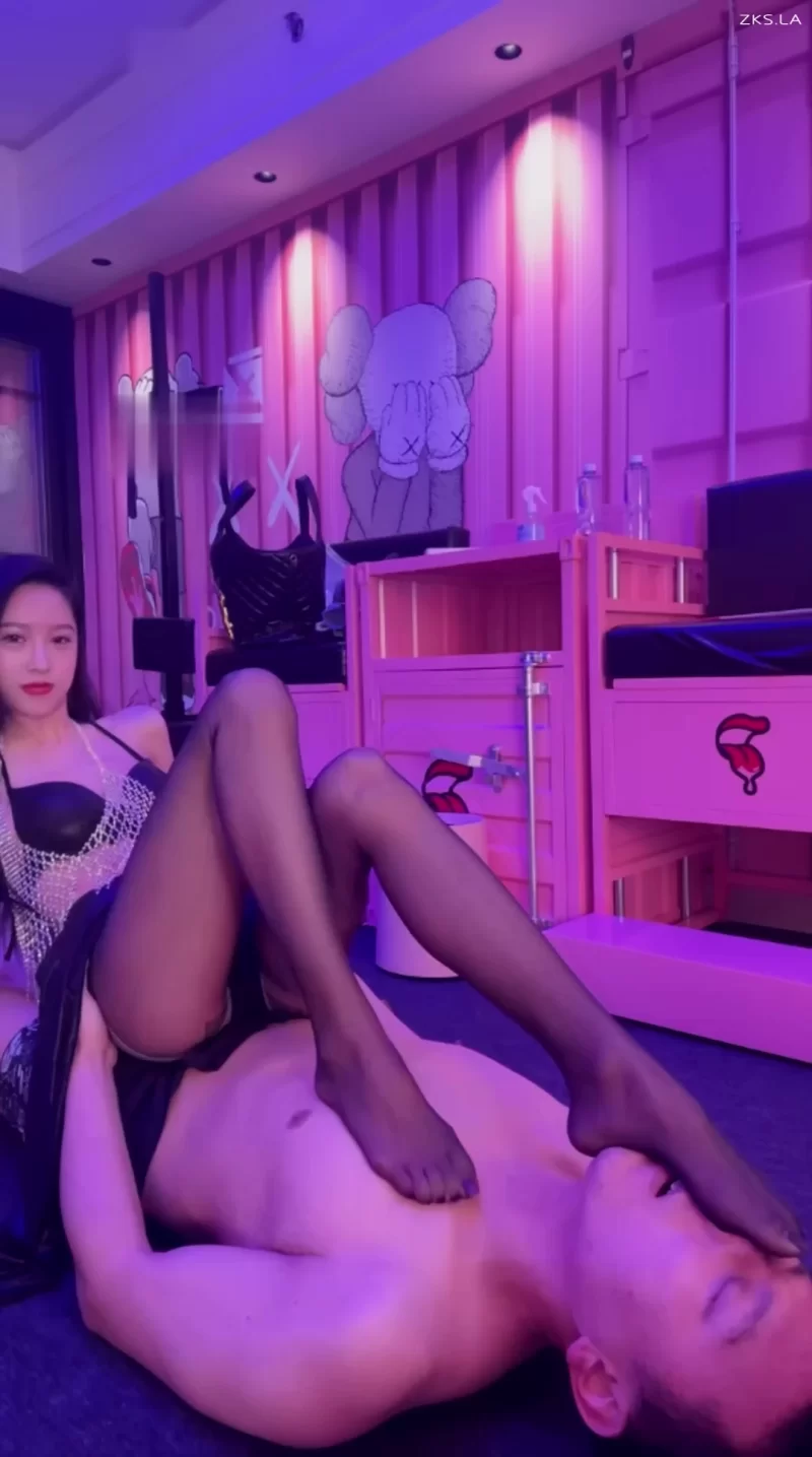 双胞胎木木 - 泳装女神的诱惑[1V-1.97GB][百度盘] [1V-1.97GB]