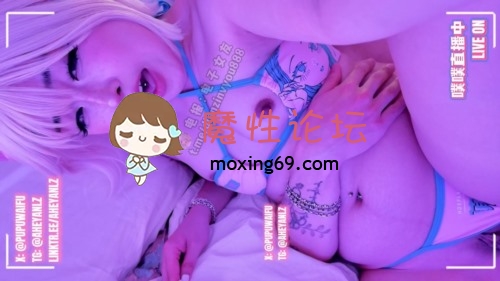 国产自拍推特极品阿黑颜母狗「Pupu噗噗」《直播进行中》泳装魅魔噗噗，一边淫叫，一边发涩涩福利 [NV2.7G][百度]