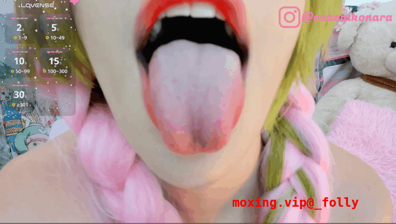 直播SP站，颜值亚裔《aikonara》COS，阿黑颜，白虎嫩穴，大黑牛自慰，足交骑乘高潮