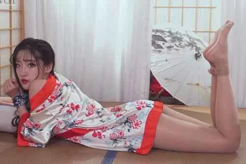 Ligui丽柜-《闲清自缚》王欣竹-高跟肉丝美腿 [1v-790MB]