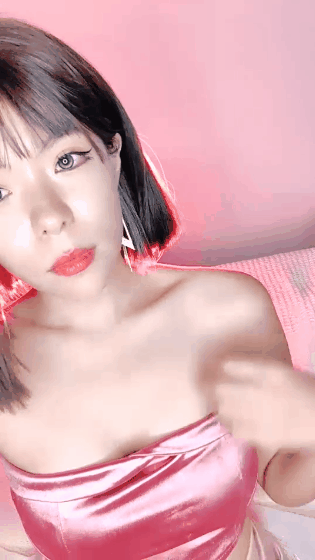 直播最强喷水娃极品御姐《萌小主原狮子座》走廊楼梯大潮喷,最强喷水娃,户外跳蛋《30V42G》